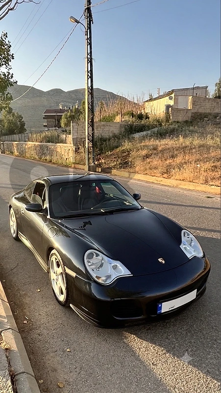 Porsche Carrera C4S