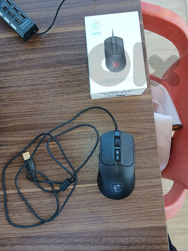 gaming mouses with usb hub 2.0 and 2 cpu  , No delivery