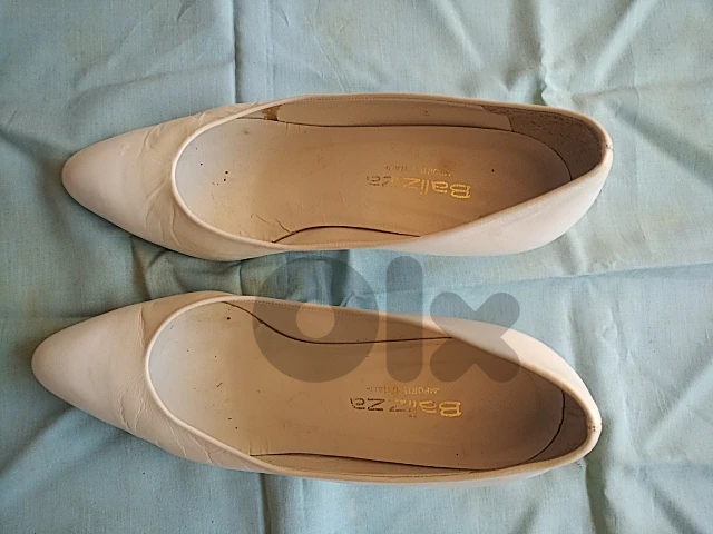 Balizza white shoes (made in Italy, 37.5) - Not Negotiable