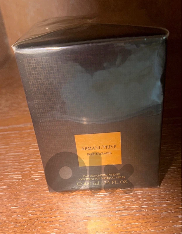 Armani/Privé Rose D'Arabie