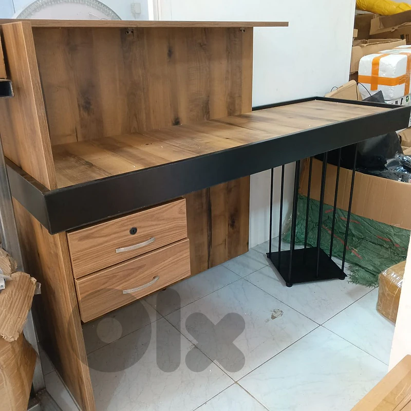 HIGH QUALITY 100% WOOD OFFICE TABLE