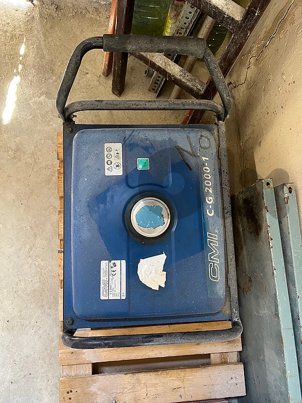 مولد كهرباء moteur