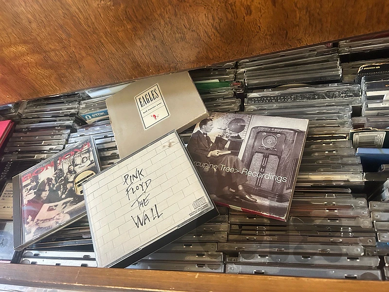 CDs and Cassettes for donation CDs and Cassettes for donation