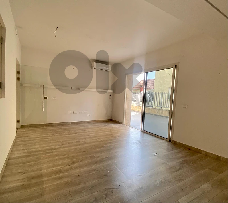 Office with Terrace for Rent | Rabieh مكتب مع تراس للإيجار | الرابية