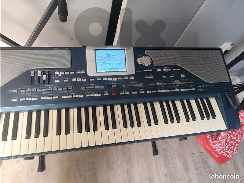 Korg PA800 (64MB) - Like New / Home Use Only Korg PA800 (64MB) - Like New / Home Use Only