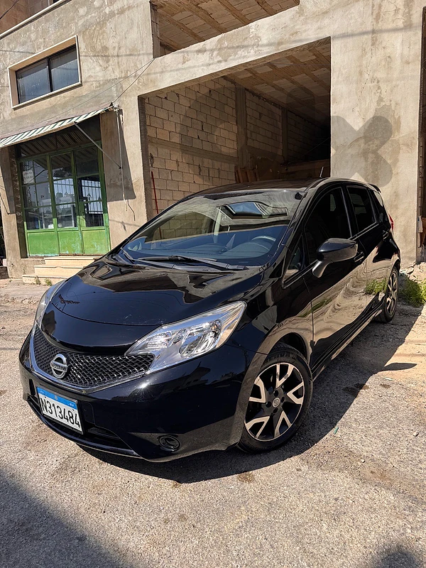 Nissan Versa 2015 nissan versa sr note