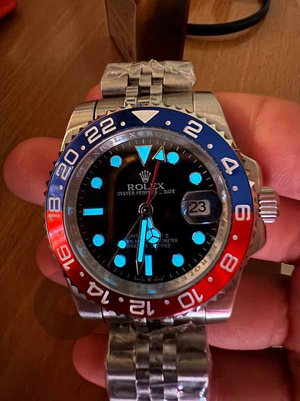 Rolex GMT master ll jubilee bracelet (pepsi)