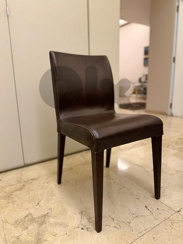 8 Dining Room Chairs