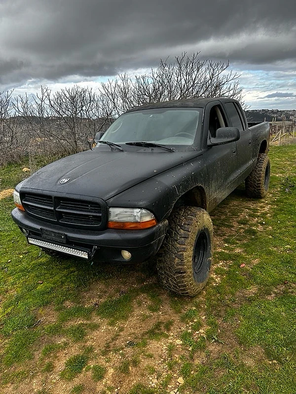 Dodge Dakota 2002 offroad