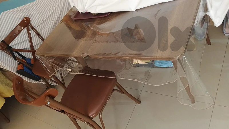 table and chairs
