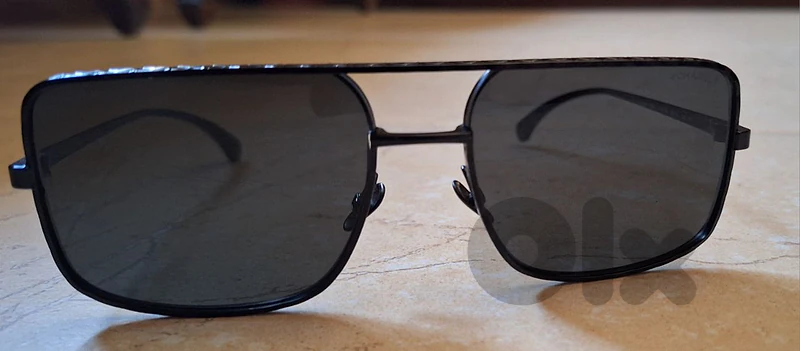 Authentic Chanel 4294 sunglasses Excellent Condition