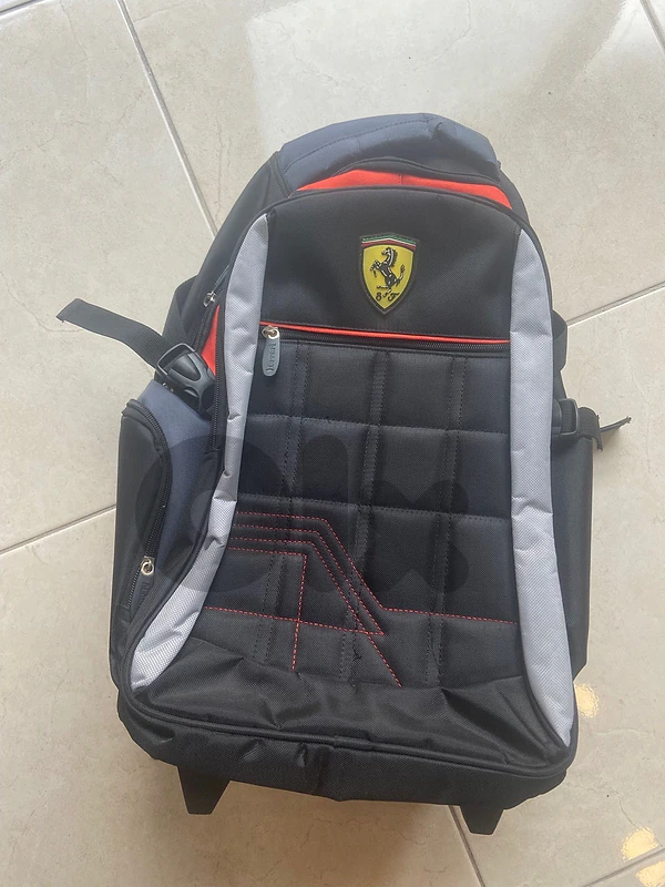 rolling bag