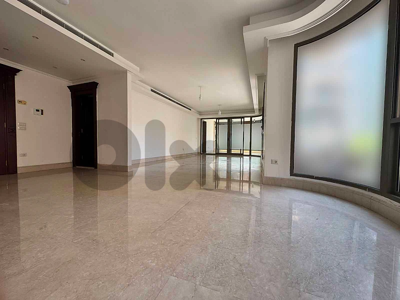 SPACIOUS APT IN AIN EL MRAISSEH PRIME | 300SQ | 4 BEDS | JNR-516 M.B