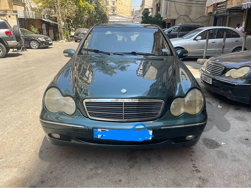 Mercedes-Benz 240/260/280 2001 Mercedes c240