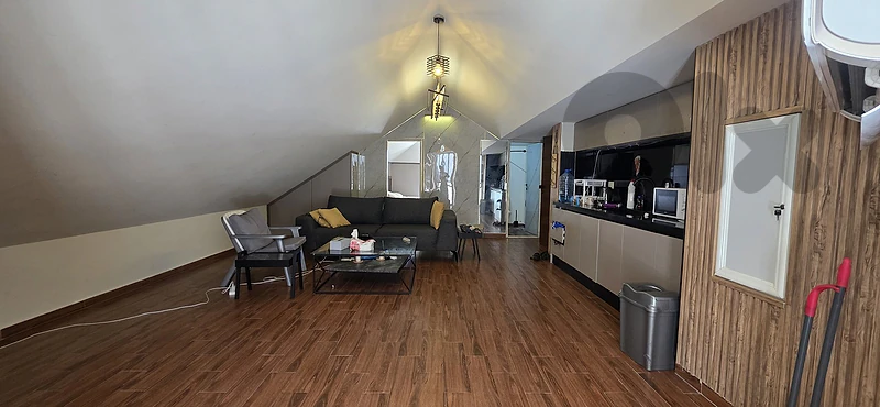 GM502MAN Fully furnished roof apartment for rent in Mazraat Yachouh