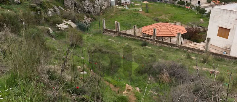 Partnership Land in Majdal Baana, Aley