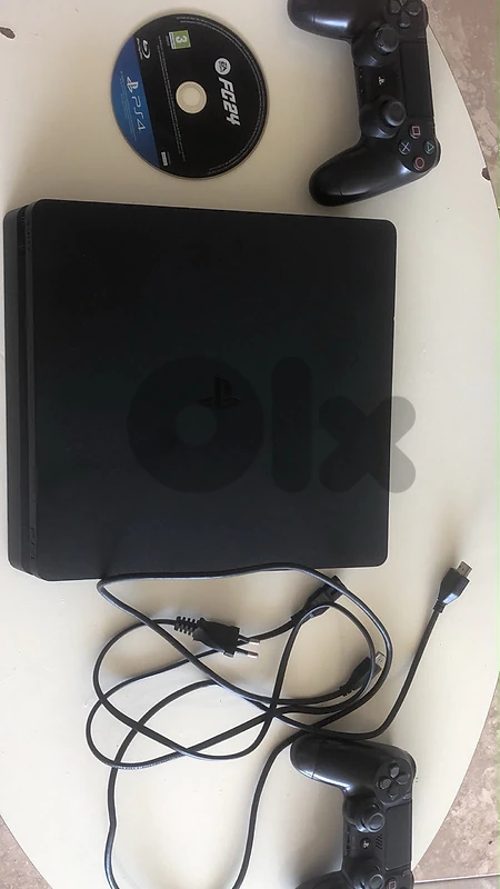 ps4 slim super ndyfe maa 2 controllers w cd