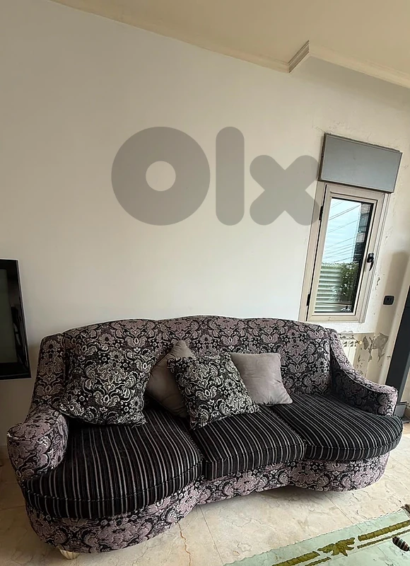 Full living room