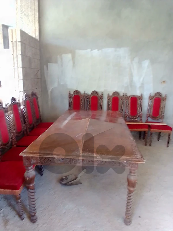 عرفت  سفرا