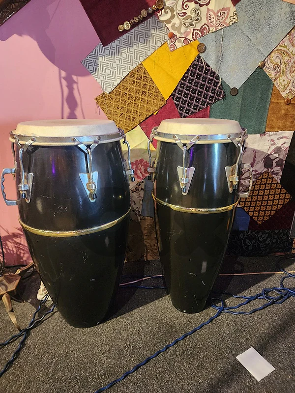 conga drums