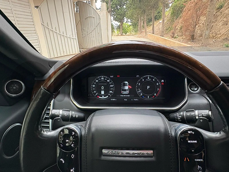 Land Rover Vogue 2018 Vogue-V8-SC-LWB