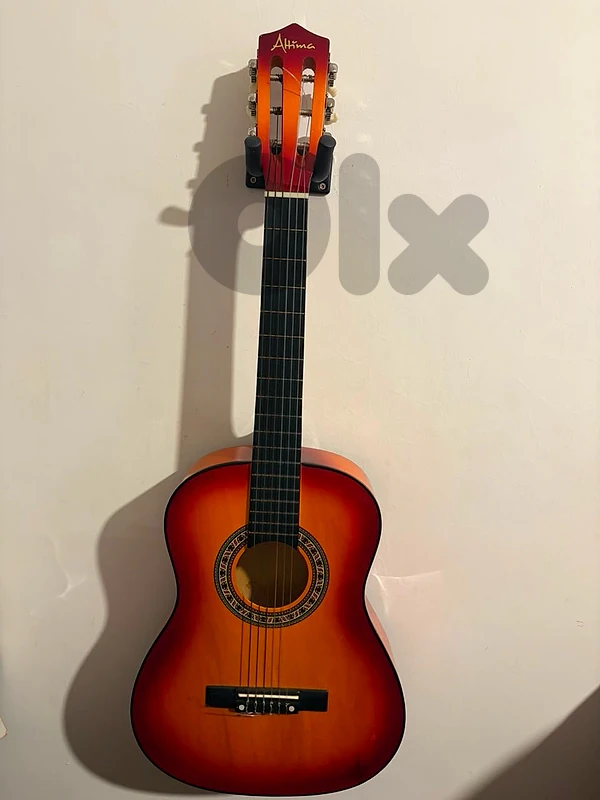 Beginner Attina Guitar – Great for Students