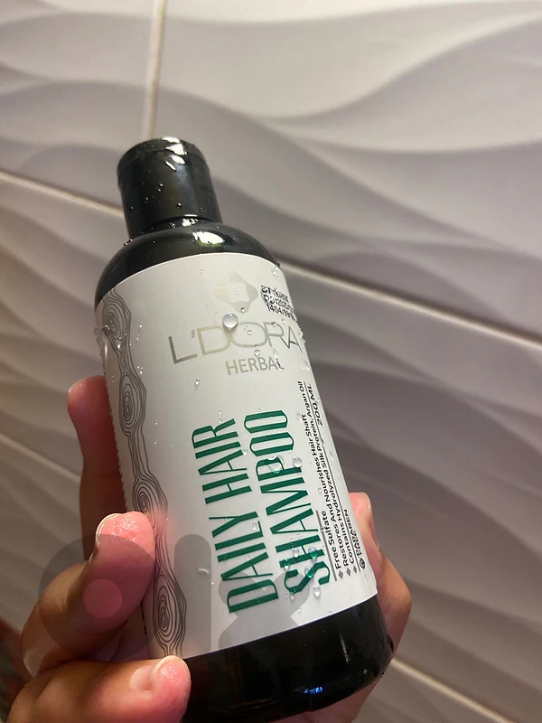 DAILY HAIR SHAMPOO