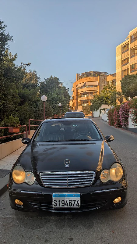 Mercedes-Benz C-Class 2005 C- 240