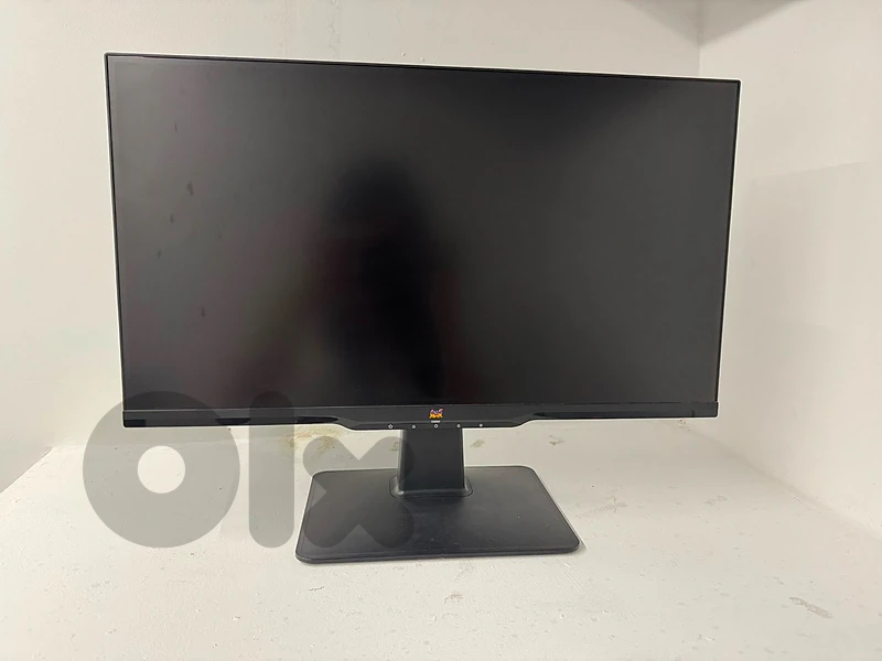 Computer desktop كمبيوتر