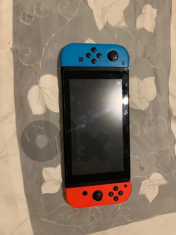 Broken Nintendo Switch 1