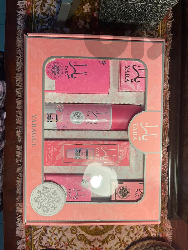 Lattafa Yara Pink Perfume & Body Care Gift Set - Brand New Lattafa Yara Pink Perfume & Body Care Gift Set - Brand New