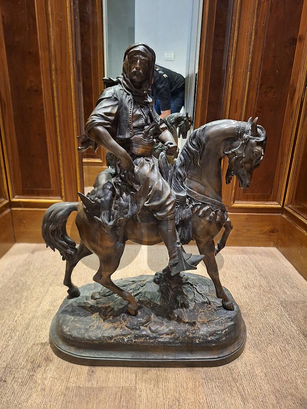 stutes bronze very rare Arab warrior