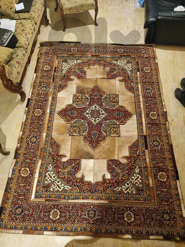 silk rug with suede سجادة عجمية