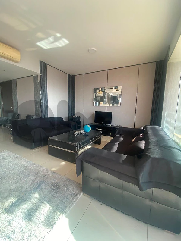 Prime location Apartment For Sale in Baouchriye