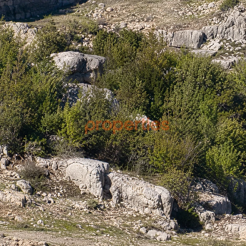 Land For Sale in Faitroun أرض للبيع في فيطرون – CPES330