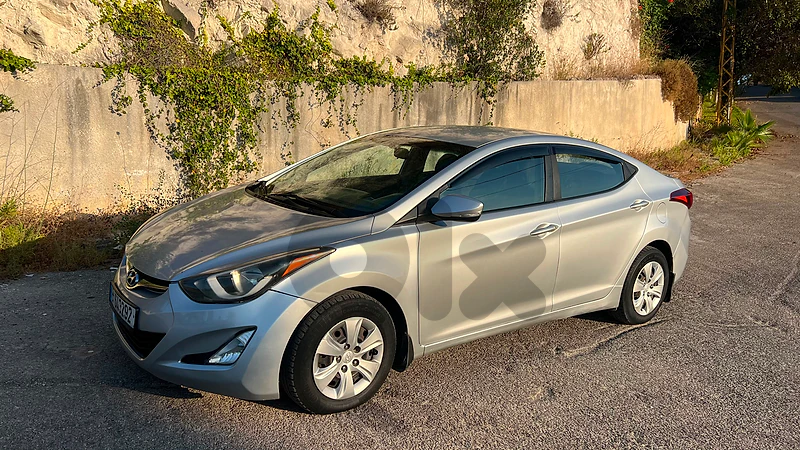 Hyundai Elantra 2016