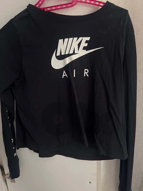 nike shirt