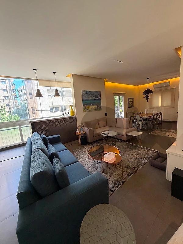 Apartment for sale in Achrafiehشقة للبيع في الاشرفية