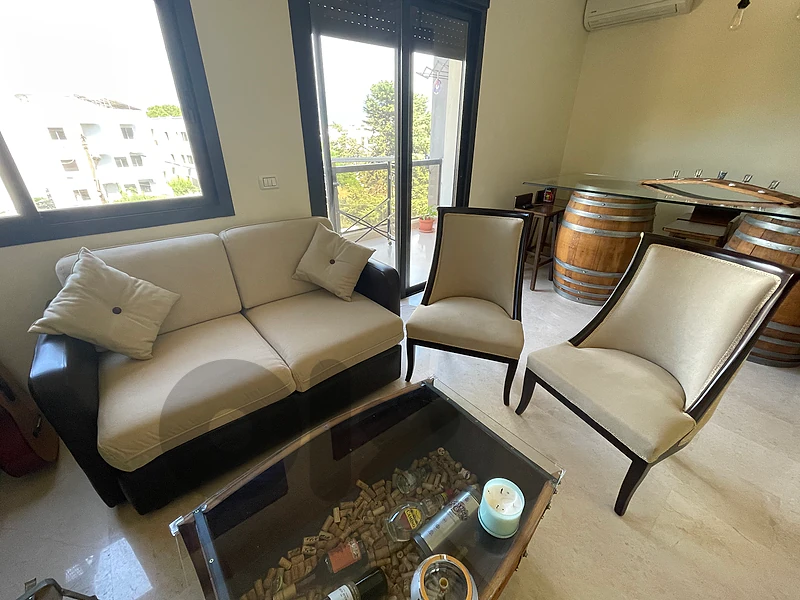 1 sofa 2 chairs like new in nakhle koura