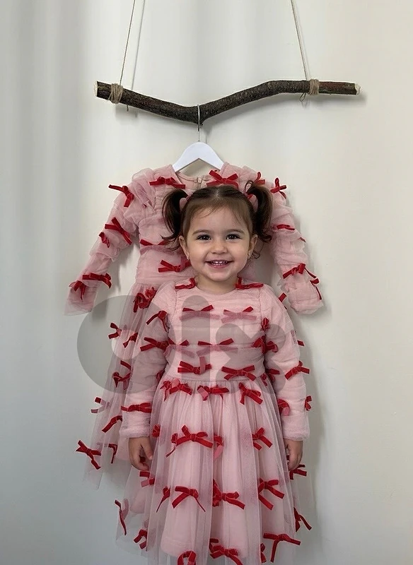 bow dress