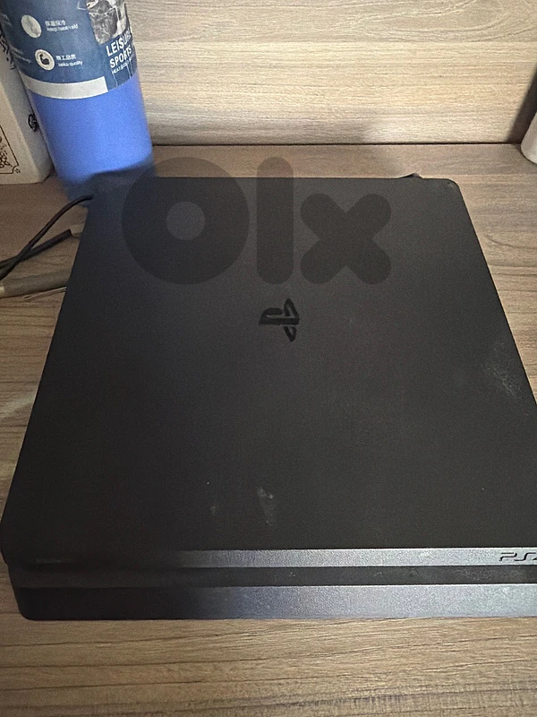 PS4 GREAT CONDITION