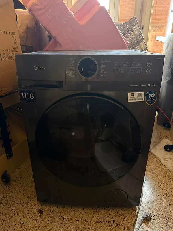 Media Wahing and Dryer Machine