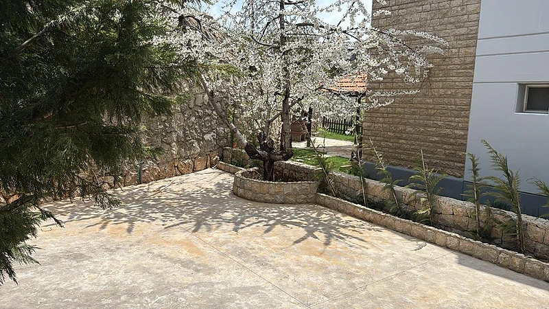 GM706RAJ Chalet for sale in Zaarour - شاليه للبيع في الزعرور