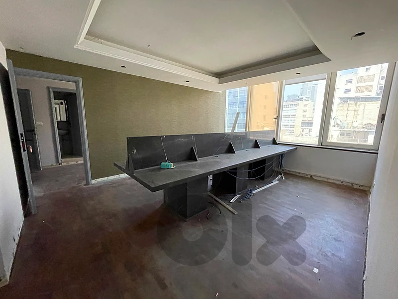 Office for Rent in Verdunمكتب للإيجار في فردان