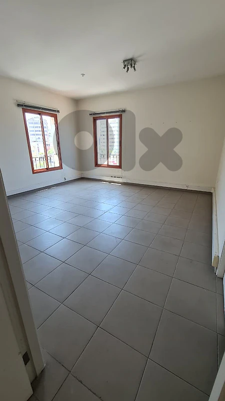 Office in Jounieh for Rent, REF#87260940SG, مكتب للأجار في جونيه