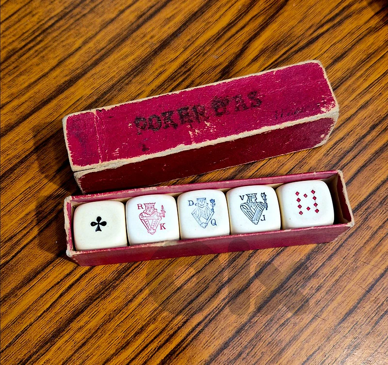 vintage poker dice 🎲 vintage poker dice 🎲