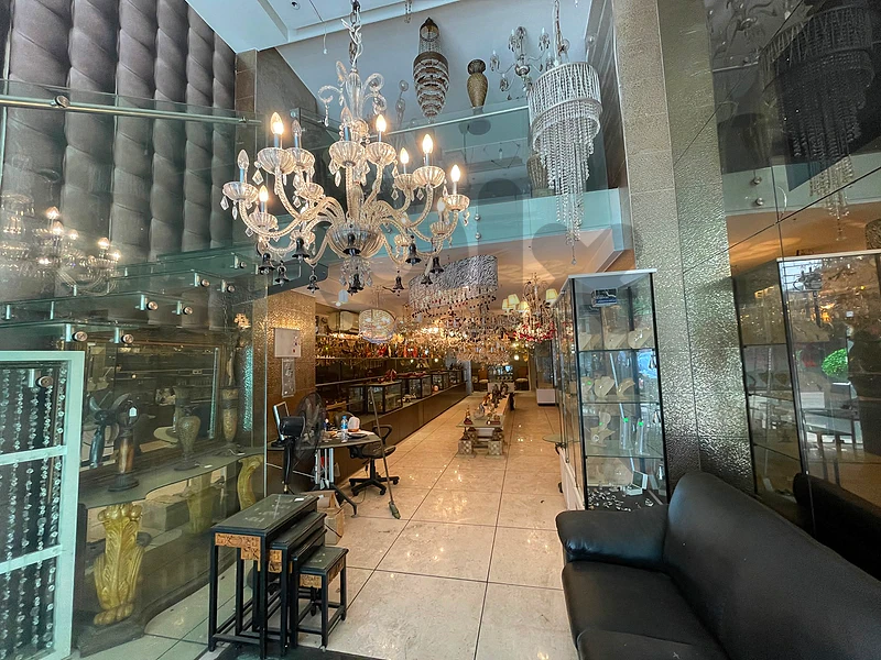 Shop for Sale - Verdunمحل تجاري  للبيع - فردان