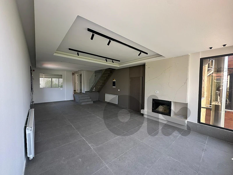 Chalet for sale in kfardebianeشاليه  للبيع في كفرزبيان