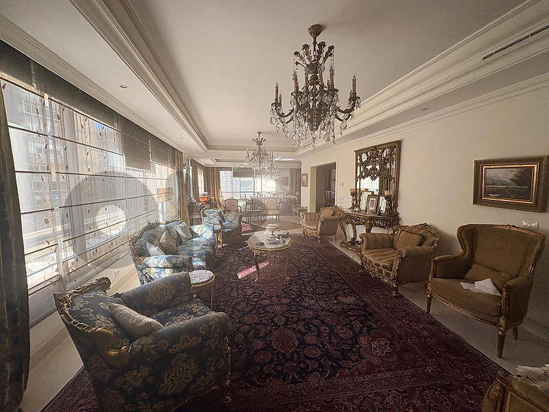 apartment For sale in sakiet al janzeer beirut