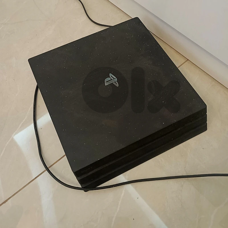 playstation 4 pro used mawjoode in tripoli Lebanon